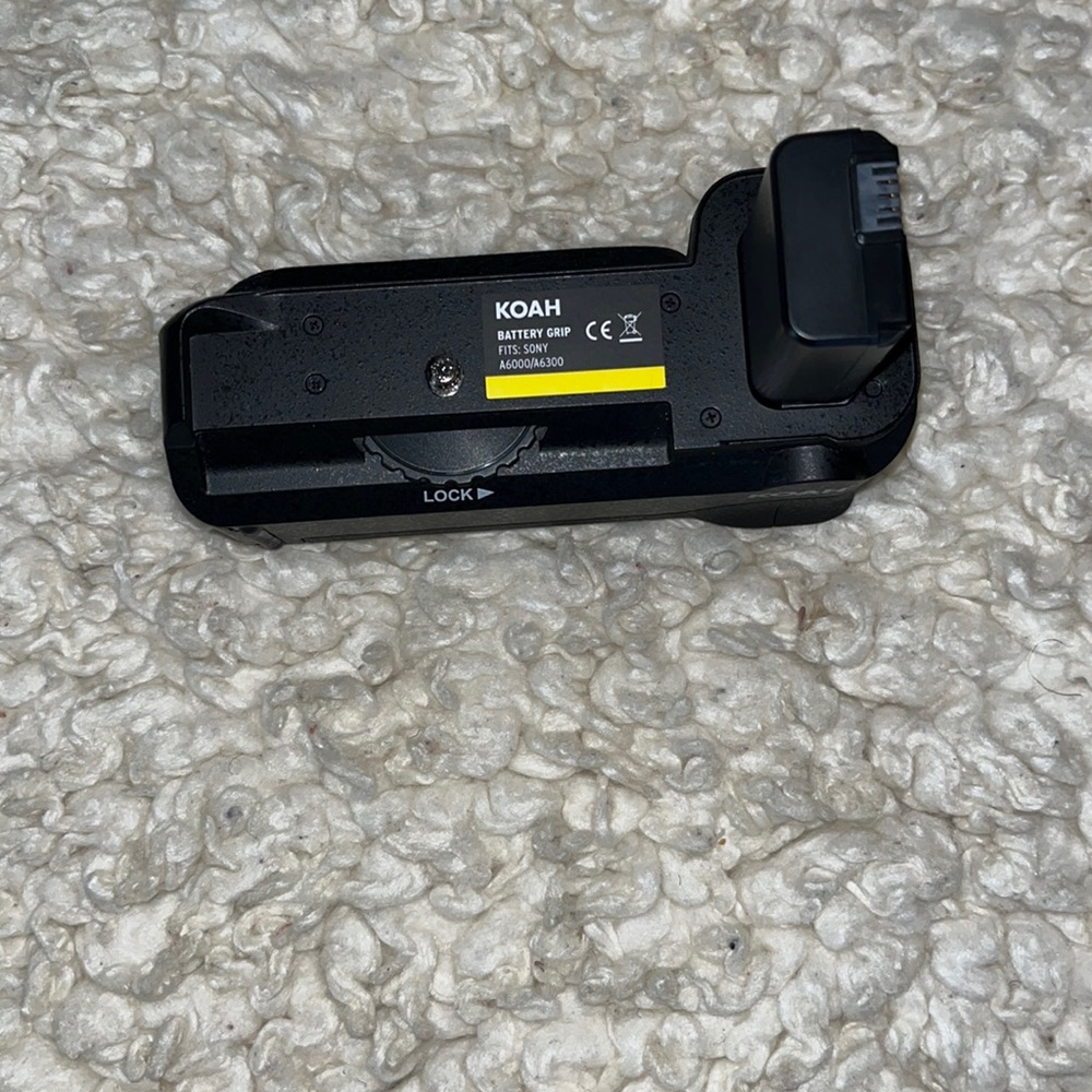 Koah Sony Battery Grip.